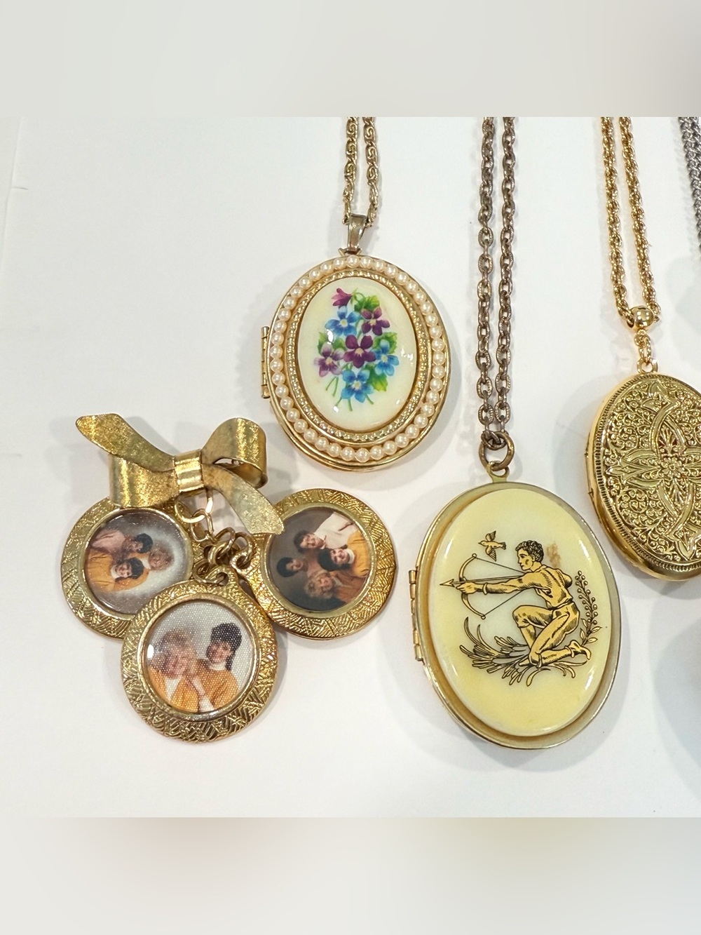 Vintage Avon 1928 Locket Bundle Floral Victorian Style Porcelain Hand Painted - Picture 8 of 9